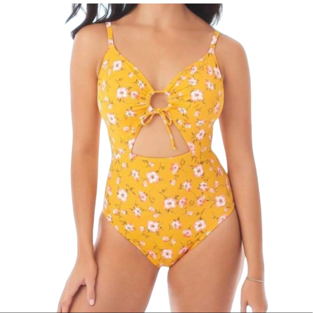 Woman Slimming Control Drawstring Cut Out